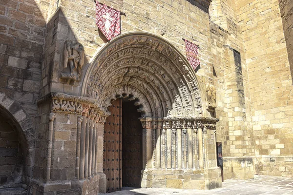 Puente Reina Spanien August 2022 Eingang Zur Iglesia Santiago Kirche — Stockfoto