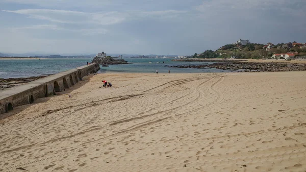 Playa Los Bikinis Schiereiland Magdalena Santander Cantabrië Spanje — Stockfoto