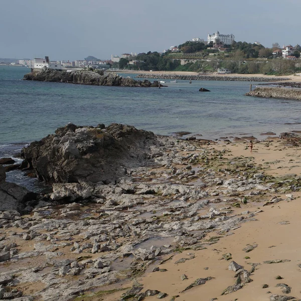Playa Los Bikinis Península Magdalena Santander Cantabria España — Foto de Stock