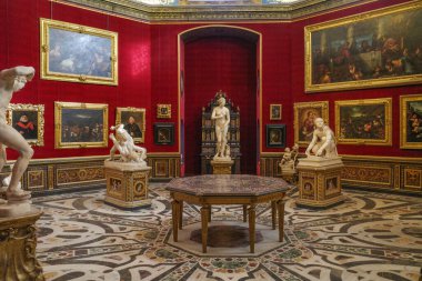 Floransa, İtalya - 20 Kasım 2022: The Triona in the Uffizi Galerisi, Florence, İtalya