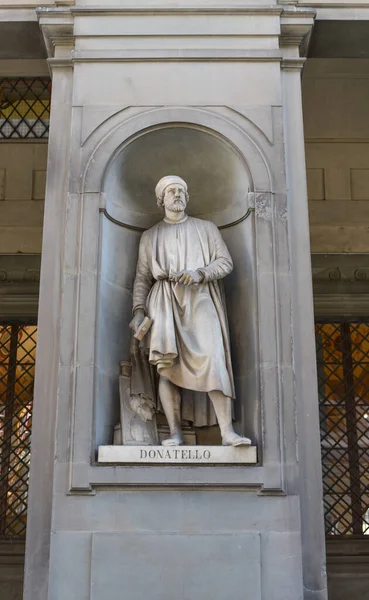 Florence Italie Nov 2022 Donatello Statue Dans Les Niches Colonnade — Photo