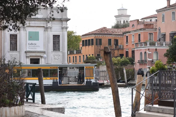 Venetië Italië Nov 2022 Station Accademia Vaporetto Aan Het Canal — Stockfoto