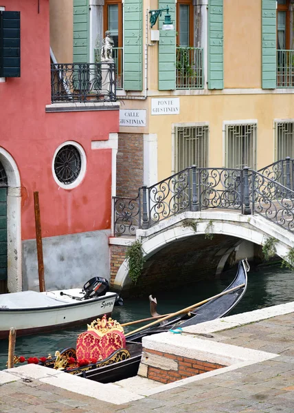 Венеція Італія Nov 2022 Гондолас Мости Венціанському Каналі — стокове фото
