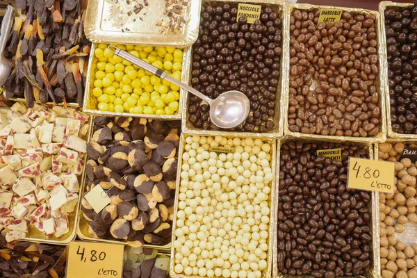 Bolonha Itália Novembro 2022 Chocolates Venda Mercado Bolonha — Fotografia de Stock