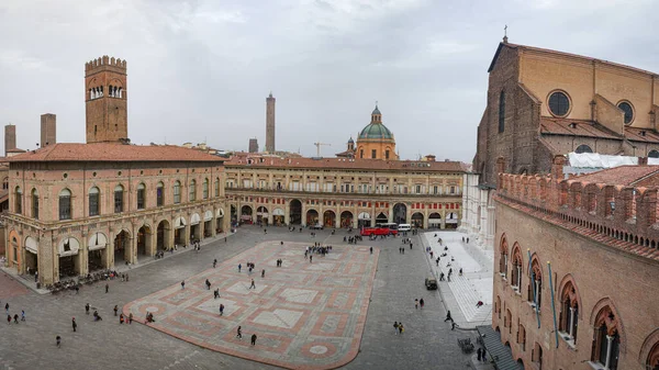 Bologna Italien Nov 2022 Stadtansichten Über Die Türme Und Dächer — Stockfoto