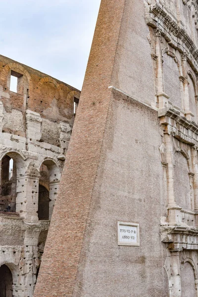 Roma Itália Novembro 2022 Coliseu Mundialmente Famoso Anfiteatro Romano — Fotografia de Stock