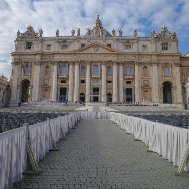 Roma, İtalya - 27 Kasım 2022: St. Peter 's Meydanı, Vatikan