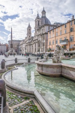 Roma, İtalya - 27 Kasım 2022: Neptün Çeşmesi, Piazza Navona, Roma