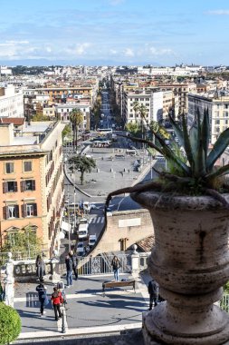 Roma, İtalya - 27 Kasım 2022: Cortile Ottagono, Belvedere Sarayı 'nın iç avlusu. Vatikan Müzeleri