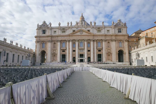 Rooma Italia Marraskuu 2022 Pyhän Pietarin Kirkko Pietarin Aukiolla Vatikaanivaltio — kuvapankkivalokuva