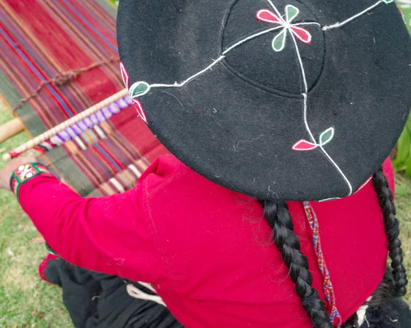 クスコ ペルー 2222年12月4日 伝統的な織物のためのクスコセンターからのウェーブ — ストック写真