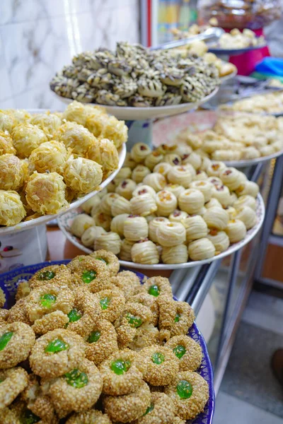 Marrakech Morocco Feb 2023 Fresh North African Pastry Sale Souk — Stock Photo, Image