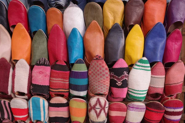 Марракеш Моро Февраля 2023 Года Базаре Продаются Мавританские Тапочки — стоковое фото