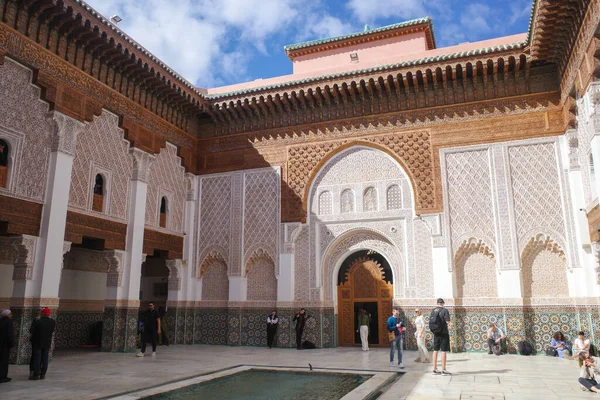 Μαρακές Μαρόκο Φεβ 2023 Όμορφη Χειροτεχνία Μέσα Στο Κορανικό Σχολείο — Φωτογραφία Αρχείου