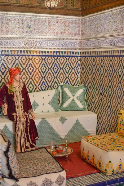 Marrakech Marrocos Fevereiro 2023 Manequim Vestido Vestido Tradicional Museu Artes — Fotografia de Stock