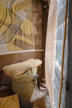 Palma de Mallorca, İspanya - 9 Mayıs 2023: Can Vivot, Palma, Mallorca 'da sergilenen sanat ve tekstil