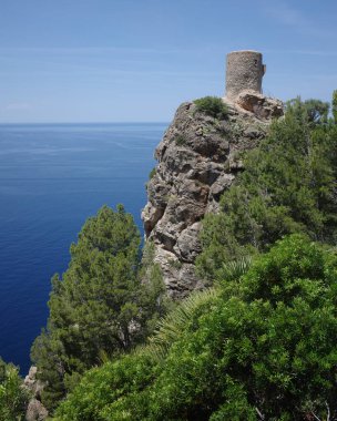 Mallorca, İspanya - 18 Haziran 2023: Mirador Torre del Verger, Banyalfabur, Mallorca