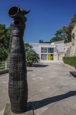 Mallorca, İspanya - 8 Ekim 2023: Cala Major, Palma de Malorca 'daki Miro Vakfı Müzesi ve sanat galerisi