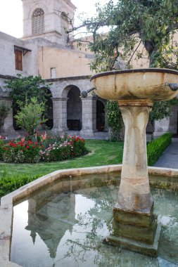 Arequipa, Peru - 4 Aralık 2023: Santa Teresa Manastırı Manastırı