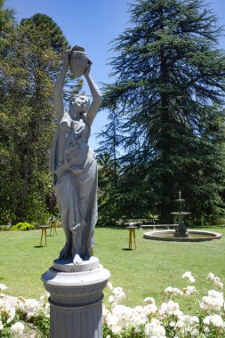 Pirque, Şili - 24 Kasım 2023: Santiago, Şili yakınlarındaki Las Majadas Otel 'de Botanik Bahçeleri