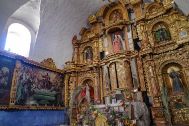 Sibayo, Peru - 5 Aralık 2023: Koloni Kilisesi Iglesia de Sibayo, Arequipa