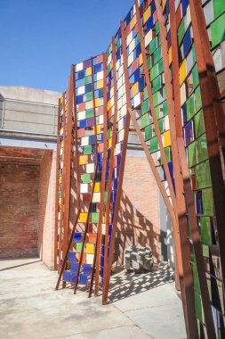 La Bisbal, İspanya - 26 Mayıs 2024: La Bisbal, Girona, Katalonya 'daki Terracotta Seramik Müzesi