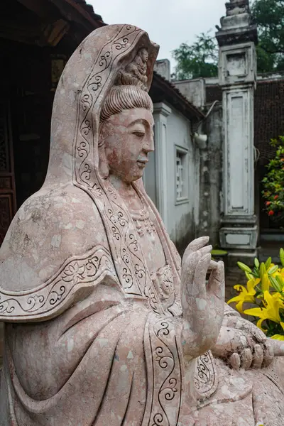 stock image Hanoi, Vietnam - 29 Jan, 2024: Buddhist shrine at the One Pillar Pagona, Hanoi, Vietnam