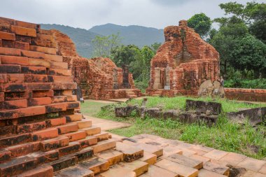 Hoi An, Vietnam - 6 Şubat 2024: Oğlum Hindu tapınağı Champa Krallığı sırasında inşa edildi, Vietnam