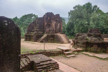 Hoi An, Vietnam - 6 Şubat 2024: Oğlum Hindu tapınağı Champa Krallığı sırasında inşa edildi, Vietnam