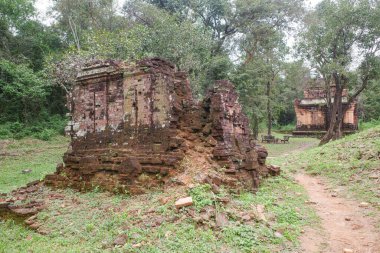 Hoi An, Vietnam - 6 Şubat 2024: Oğlum Hindu tapınağı Champa Krallığı sırasında inşa edildi, Vietnam