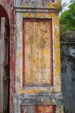 Hue, Vietnam - 6 Şubat 2024: İmparatorluk Şehri 'nin duvarları içinde mimari