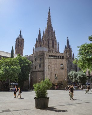 Barselona, İspanya - 29 Temmuz 2024: Santa Eulalia Gotik Barselona Katedrali, Gotik Mahalle, El Born Bölgesi