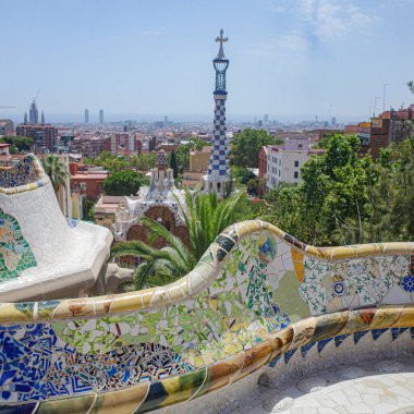 Barselona, İspanya - 28 Temmuz 2024: Katalan mimar Antoni Gaudi, İspanya