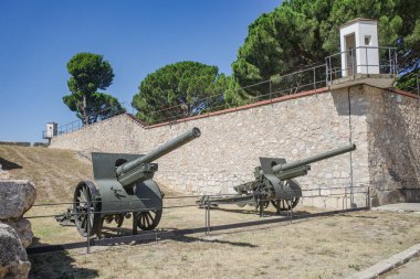 Rakamlar, İspanya - 3 Ağustos 2024: Castillo de San Fernando (Sant Ferran Kalesi) askeri kale, Figueres, Katalonya