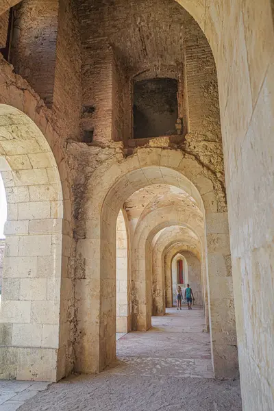 Rakamlar, İspanya - 3 Ağustos 2024: Castillo de San Fernando (Sant Ferran Kalesi) askeri kalesi, Figueres, Katalonya