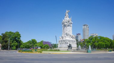 Buenos Aires, Arjantin - 20 Kasım 2024: Palermo, Buenos Aires 'teki İspanyollar Anıtı (Monumento de los Espanoles)