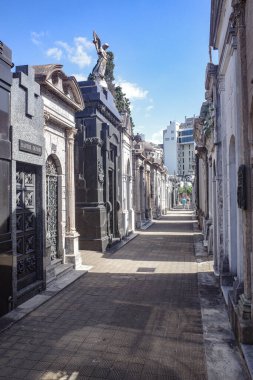 Buenos Aires, Arjantin - 18 Kasım 2024: Recoleta Mezarlığı, Arjantin 'deki en önemli ve ünlü mezarlık