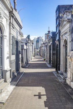 Buenos Aires, Arjantin - 18 Kasım 2024: Recoleta Mezarlığı, Arjantin 'deki en önemli ve ünlü mezarlık