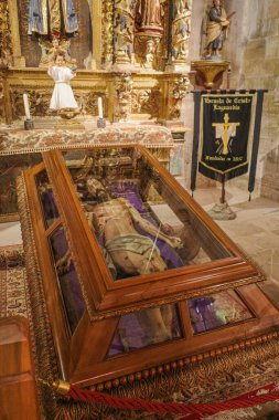 Laguardia, İspanya - 28 Aralık 2024: Santa Maria de los Reyes Kilisesi, Laguardia, Rioja Alavesa, Alava, Bask Ülkesi