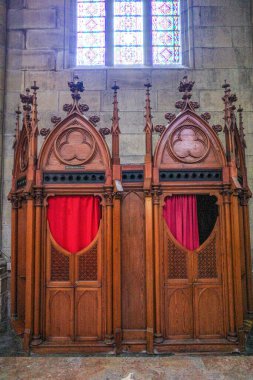 San Sebastian, İspanya - 9 Şubat 2025: Buen Pastor Katedrali, San Sebastian