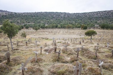 Burgos, İspanya - 3 Mart 2025: Sad Hill Mezarlığı, batı filmi 