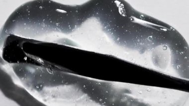 Makro şeffaf jel kozmetik maske, yakın çekim saç tedavisi