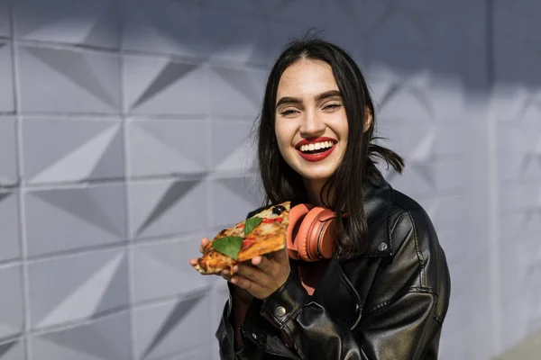 Portrait Beautiful Attractive Stylish Young Woman Holding Slice Pizza Wearing — Stock Photo, Image