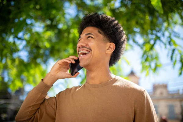 Portrait Young Laughing Man Talking Phone Outdoors — Stok Foto