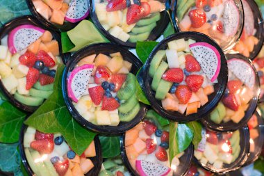 Doğanın Cömertliği: Sağlık ve Sağlığı Destekleyen Renkli Meyvelerin Gücü