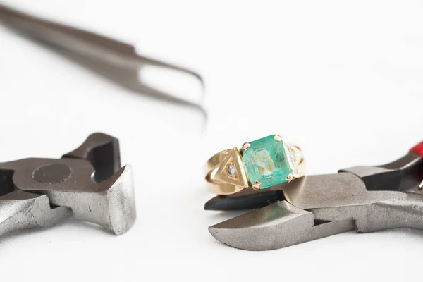 Bir Parıltılı Şov Uzman Yapımı Mücevher Aksesuarlar — Stok fotoğraf