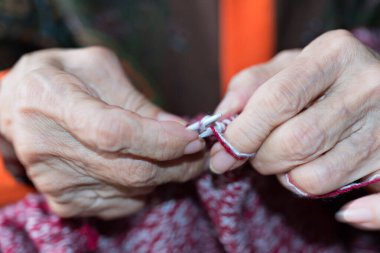 Sağlık Çalışması: Yaşlılara İş Sağlığının İyileştirme Gücü