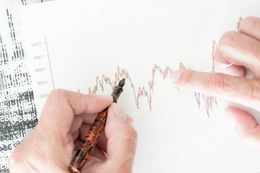 Açığa Çıkarılan: Ekonomik Erimenin Görsel Etkisi