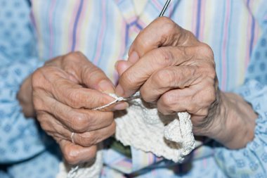 Sağlık Çalışması: Yaşlılara İş Sağlığının İyileştirme Gücü