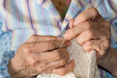 Sağlık Çalışması: Yaşlılara İş Sağlığının İyileştirme Gücü